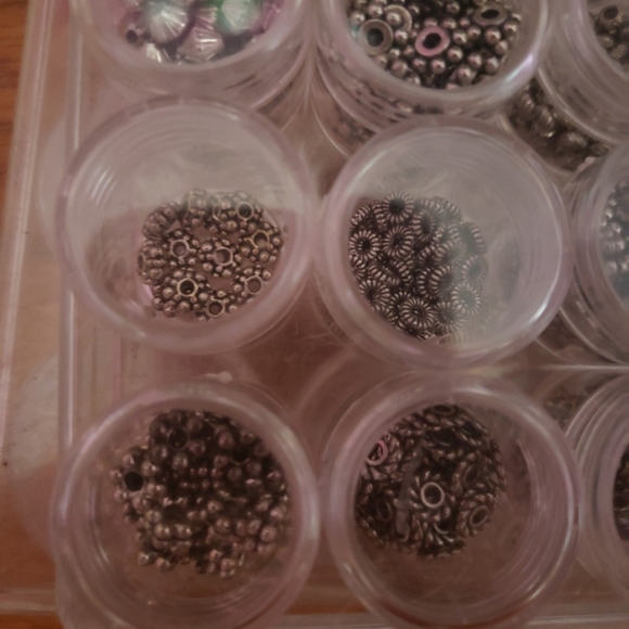 Jewelry making bead set - Picture 2 of 7